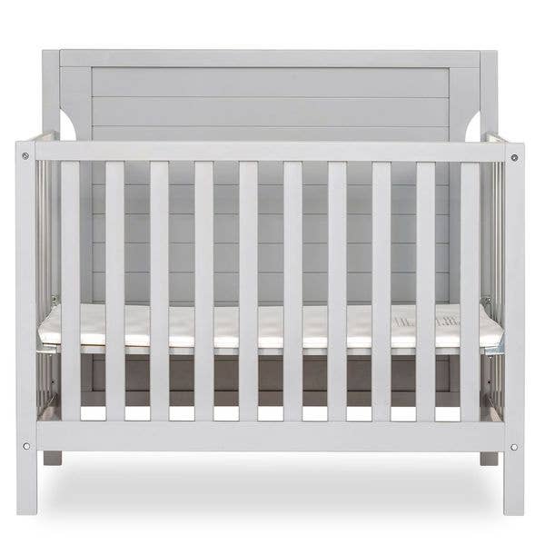 Dream On Me Bellport 4 in 1 Convertible Mini/ Portable Crib