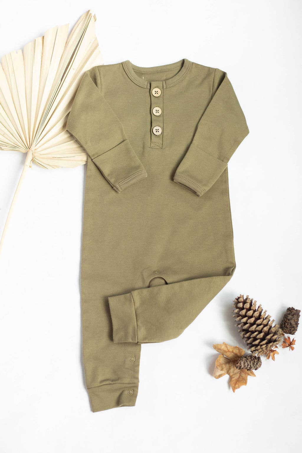 Buttoned Organic cotton baby romper with snaps L/S unisex