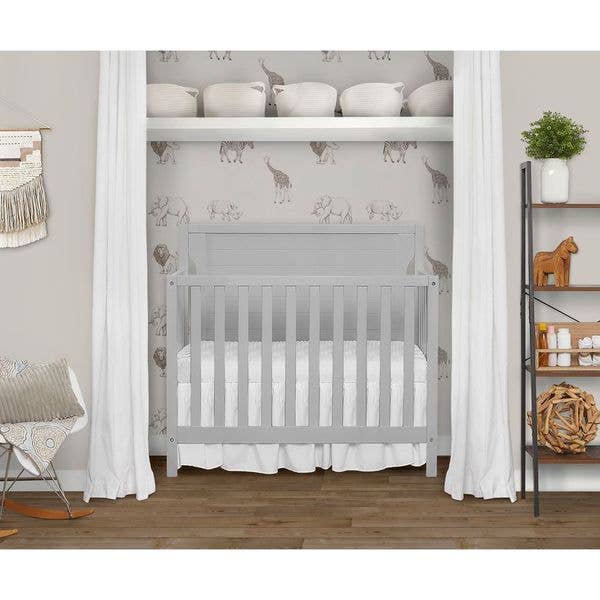 Dream On Me Bellport 4 in 1 Convertible Mini/ Portable Crib