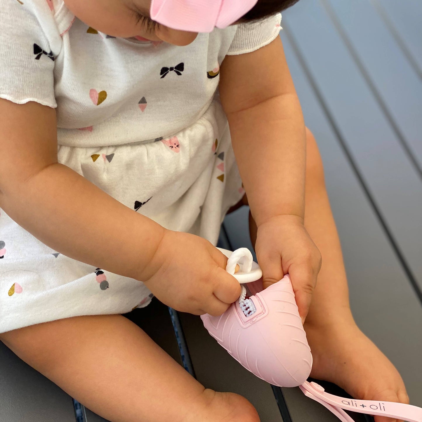 Pacifier Holder Case (Pink)