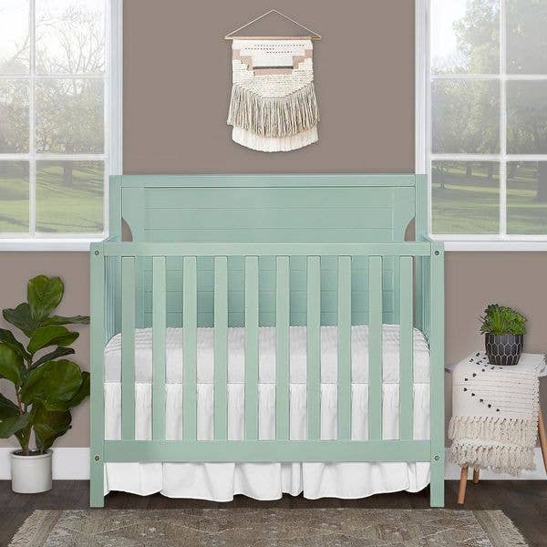 Dream On Me Bellport 4 in 1 Convertible Mini/ Portable Crib