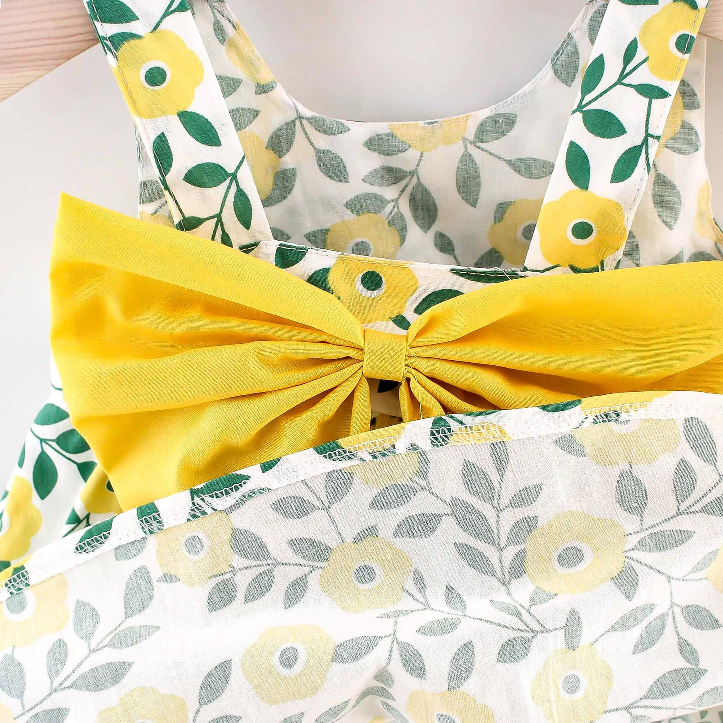 Floral Print Bowknot Sleeveless Baby Dress