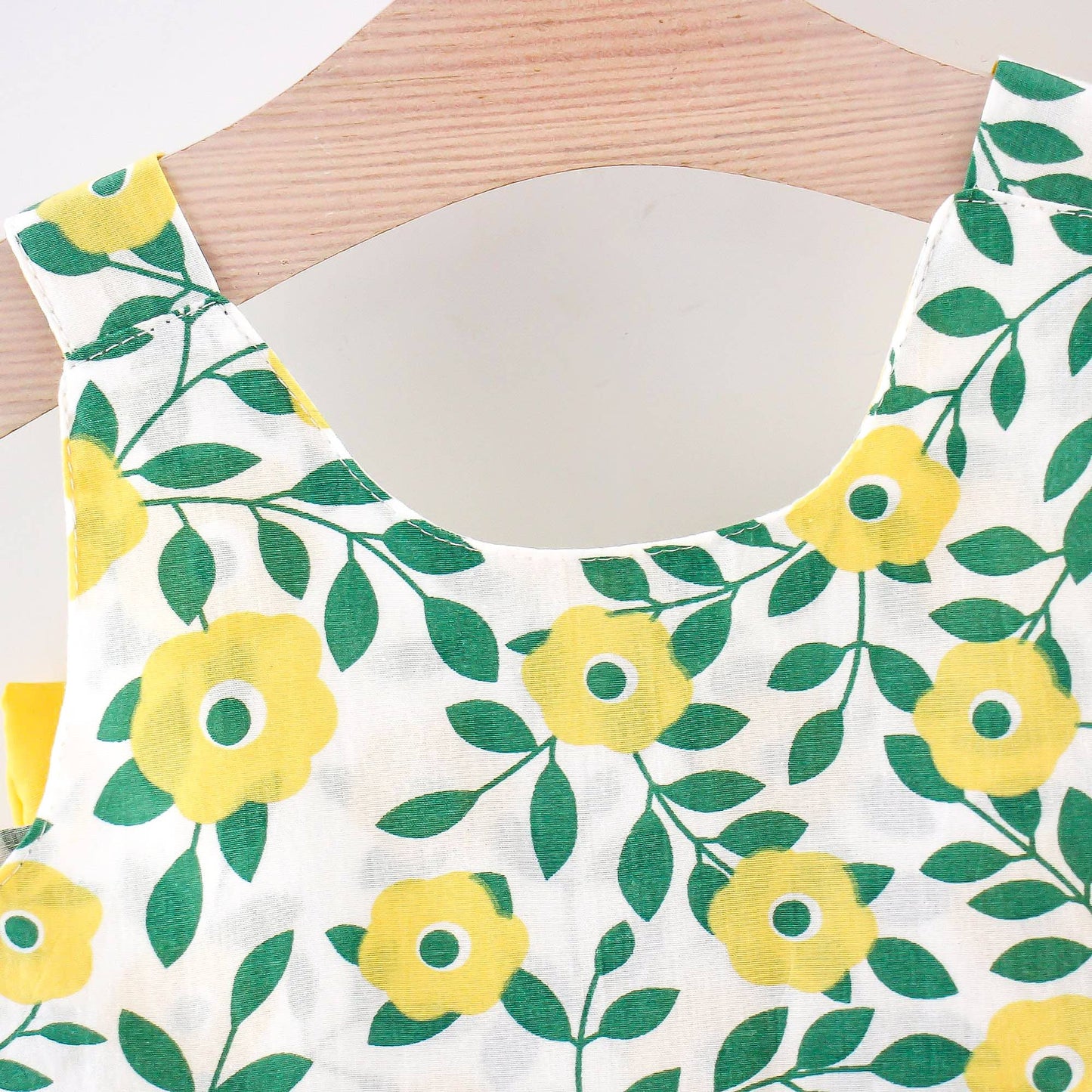 Floral Print Bowknot Sleeveless Baby Dress