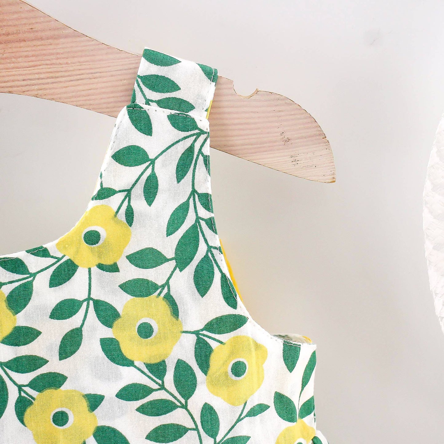 Floral Print Bowknot Sleeveless Baby Dress