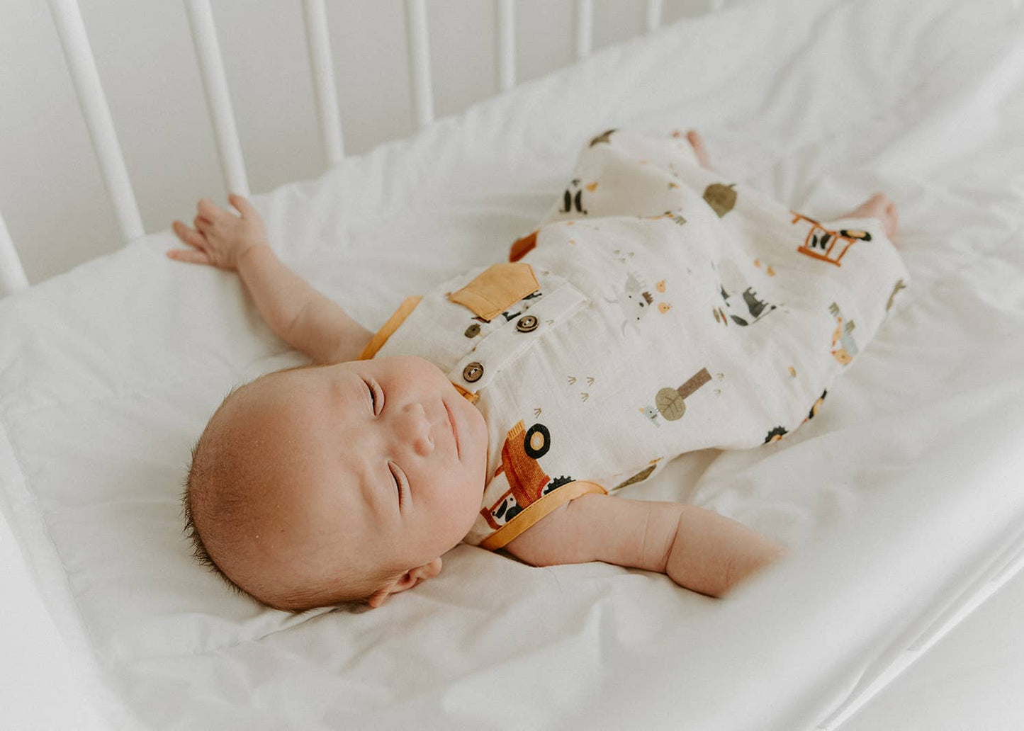 Farm Sleeveless Pocket Baby Short Romper (Organic Muslin)