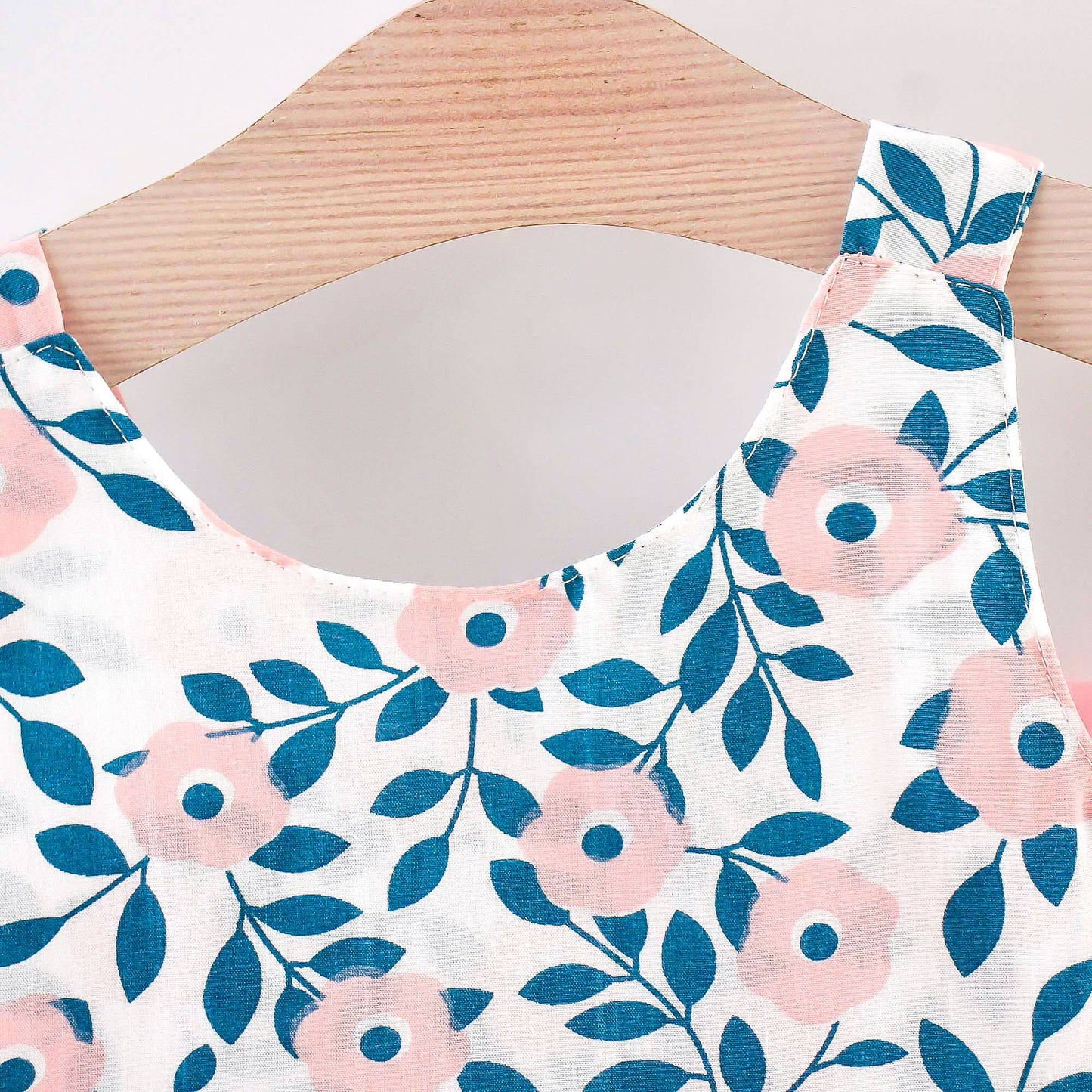 Floral Print Bowknot Sleeveless Baby Dress