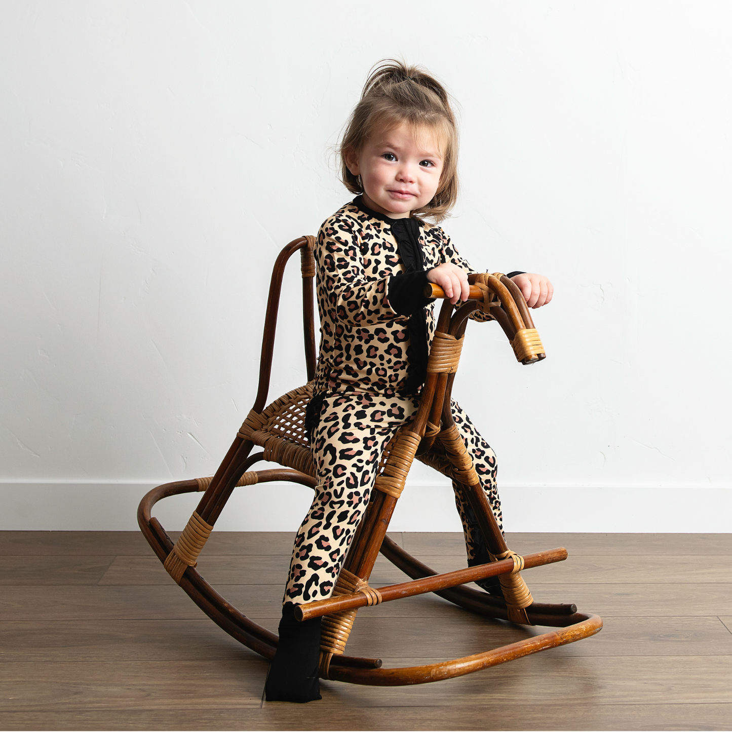 Convertible Ruffle Zippy